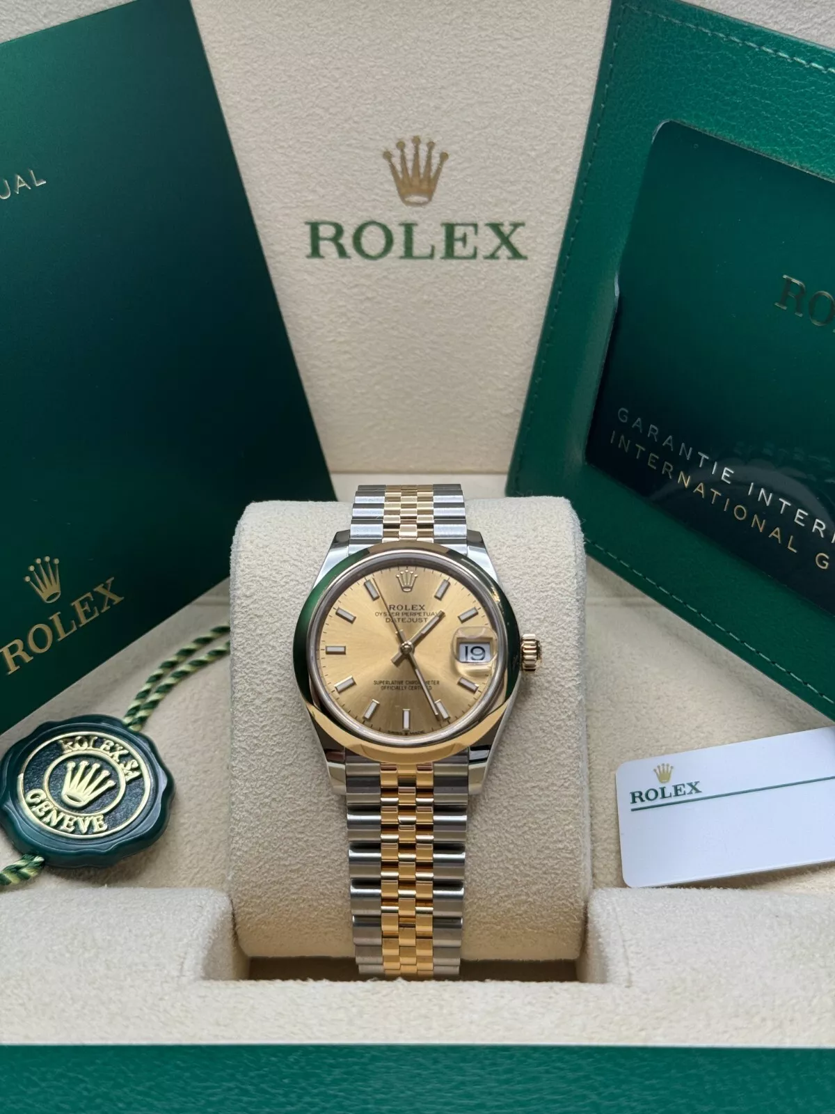 RLX Datejust m278243-0013/0014 31mm Champagne Dial Yellow Rolesor Oyster Watch - Image 9