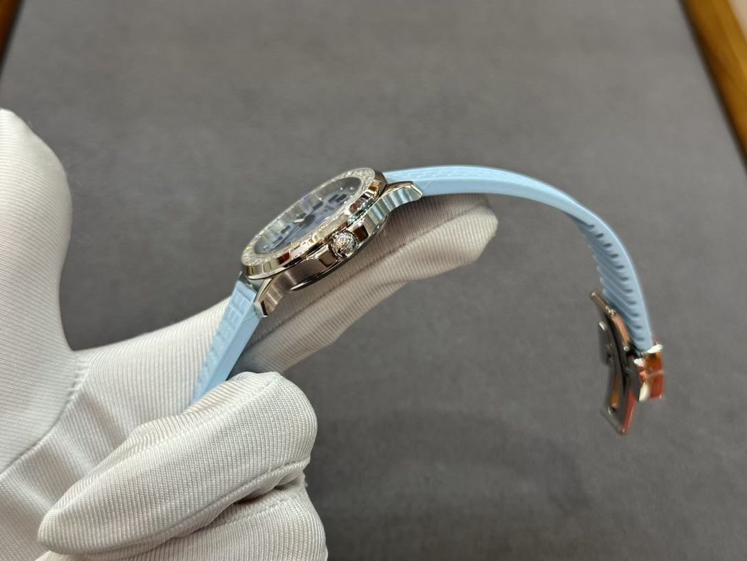 【Super Clone】Replica Patek Philippe Aquanaut 5072G 001 Watch For Sale - Image 7