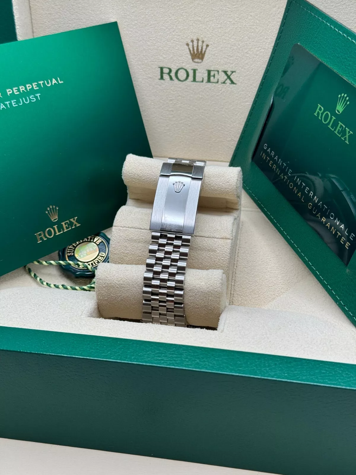 RLX Datejust 41mm 126334 Mint Green Fluted Motif Dial Oyster Bracelet - Image 11