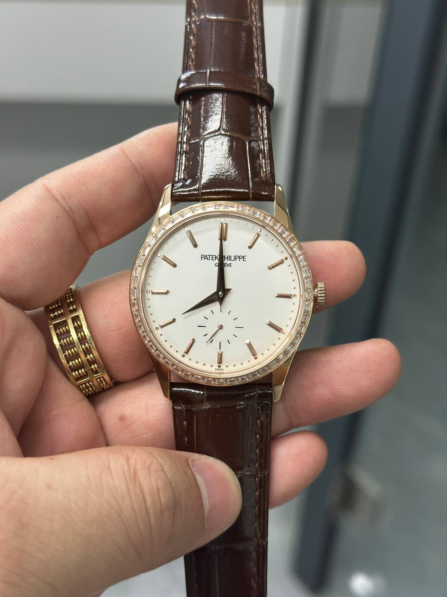 【Super Clone】Patek Philippe Calatrava Silver Dial 18 kt White Gold 5196G 001 - Image 6