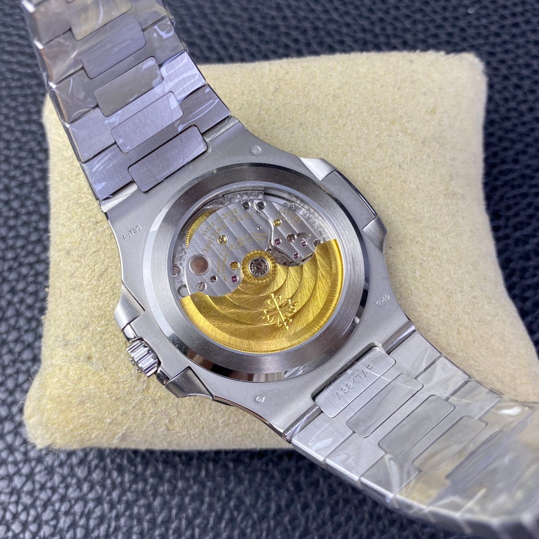 【Super Clone】Patek Philippe Nautilus Self Winding Watch 5811 1G 001 Replica Watch - Image 11